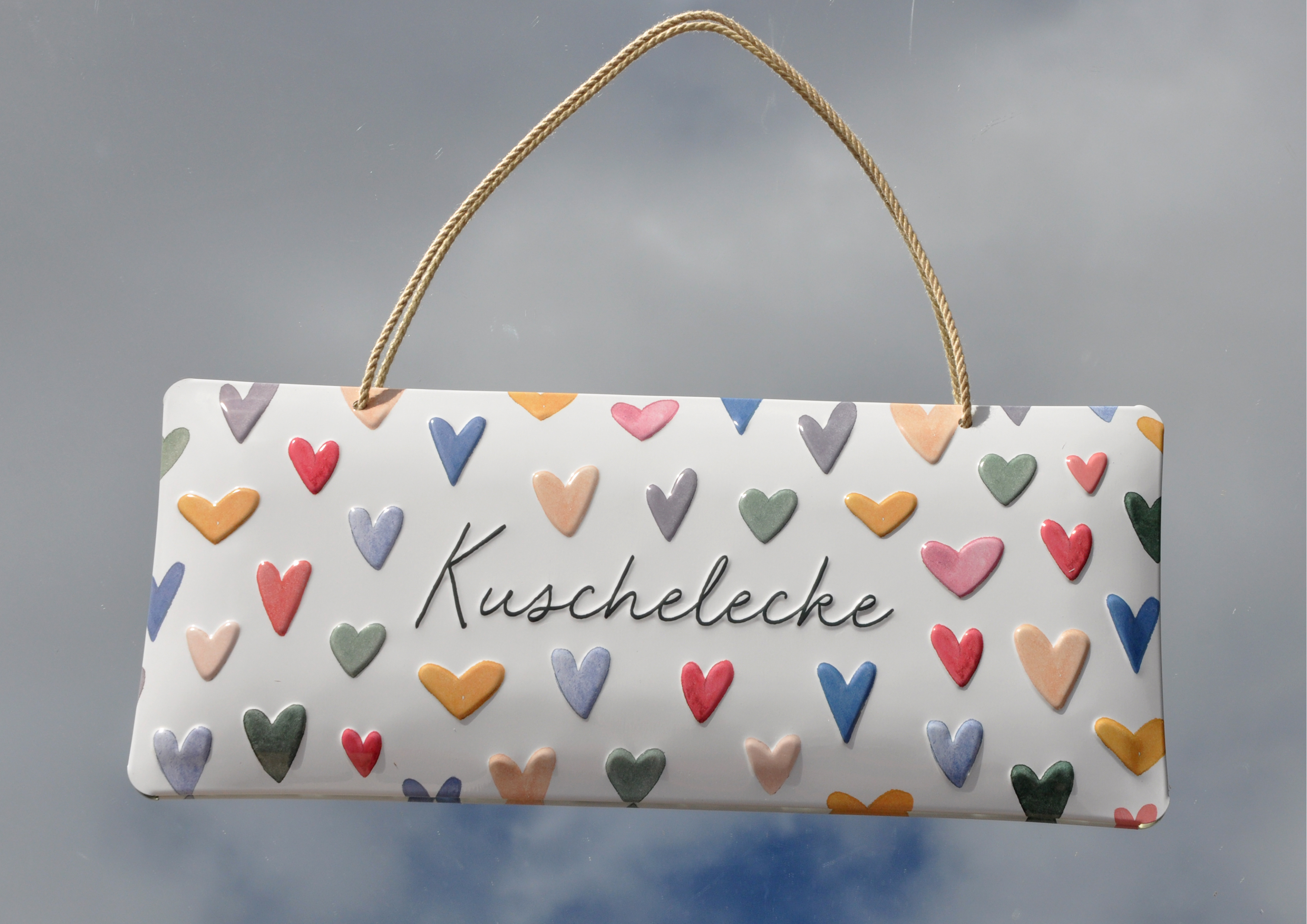 Herzen / Kuschelecke - geprägtes Schild aus Blech