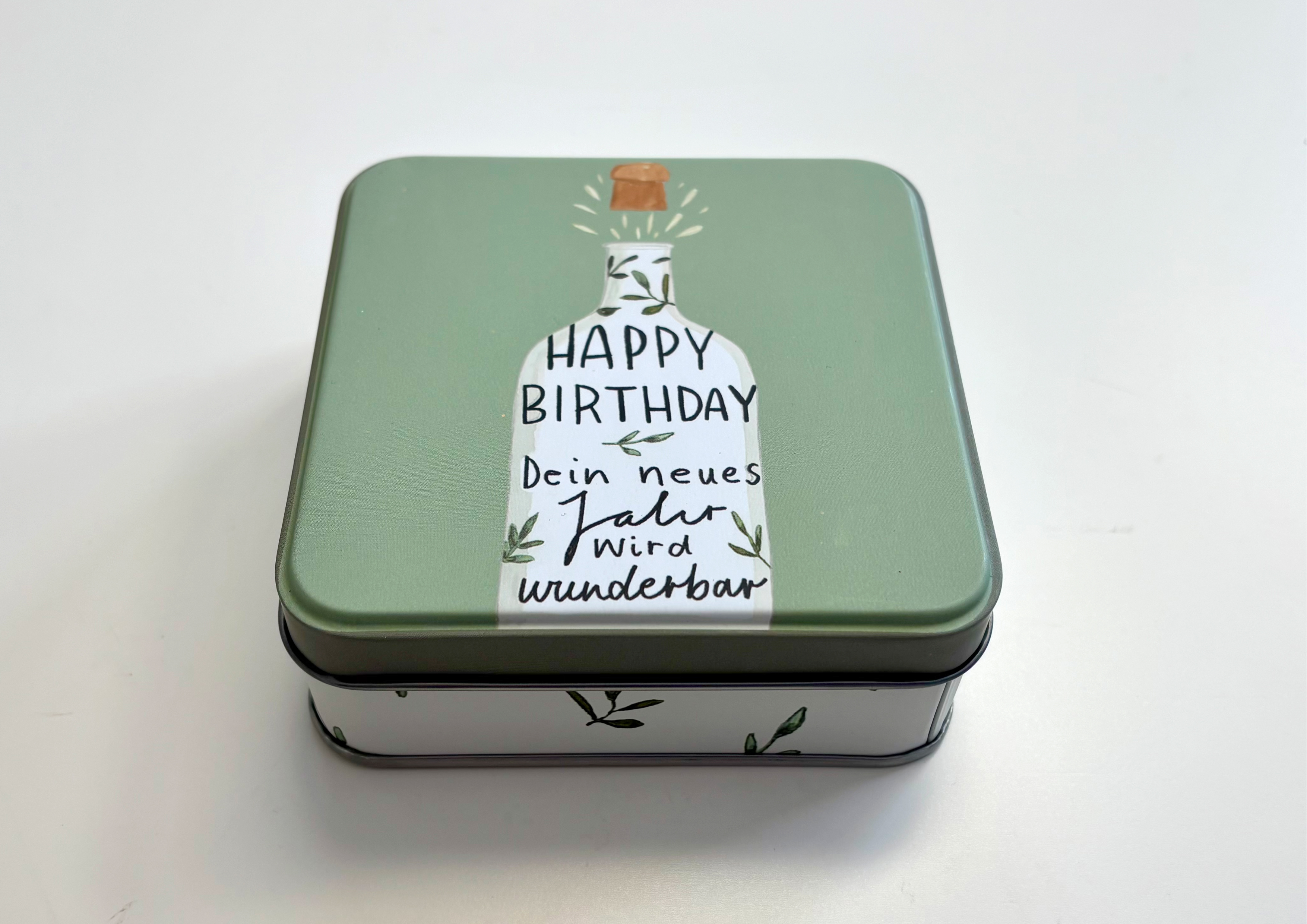 Flasche / Happy Birtday - Dein neues Jahr wird wunderbar - Geschenkdose aus Metall  