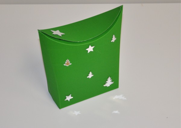 Sternenglanz - Standtasche aus Wellpappe - GRÜN - Geschenkverpackung